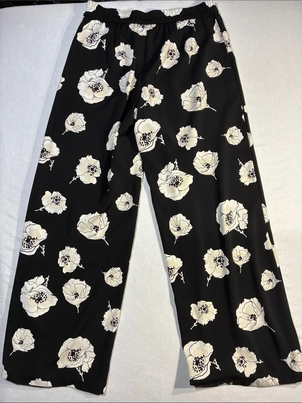 Girls' Black Floral Wide-Leg Pants